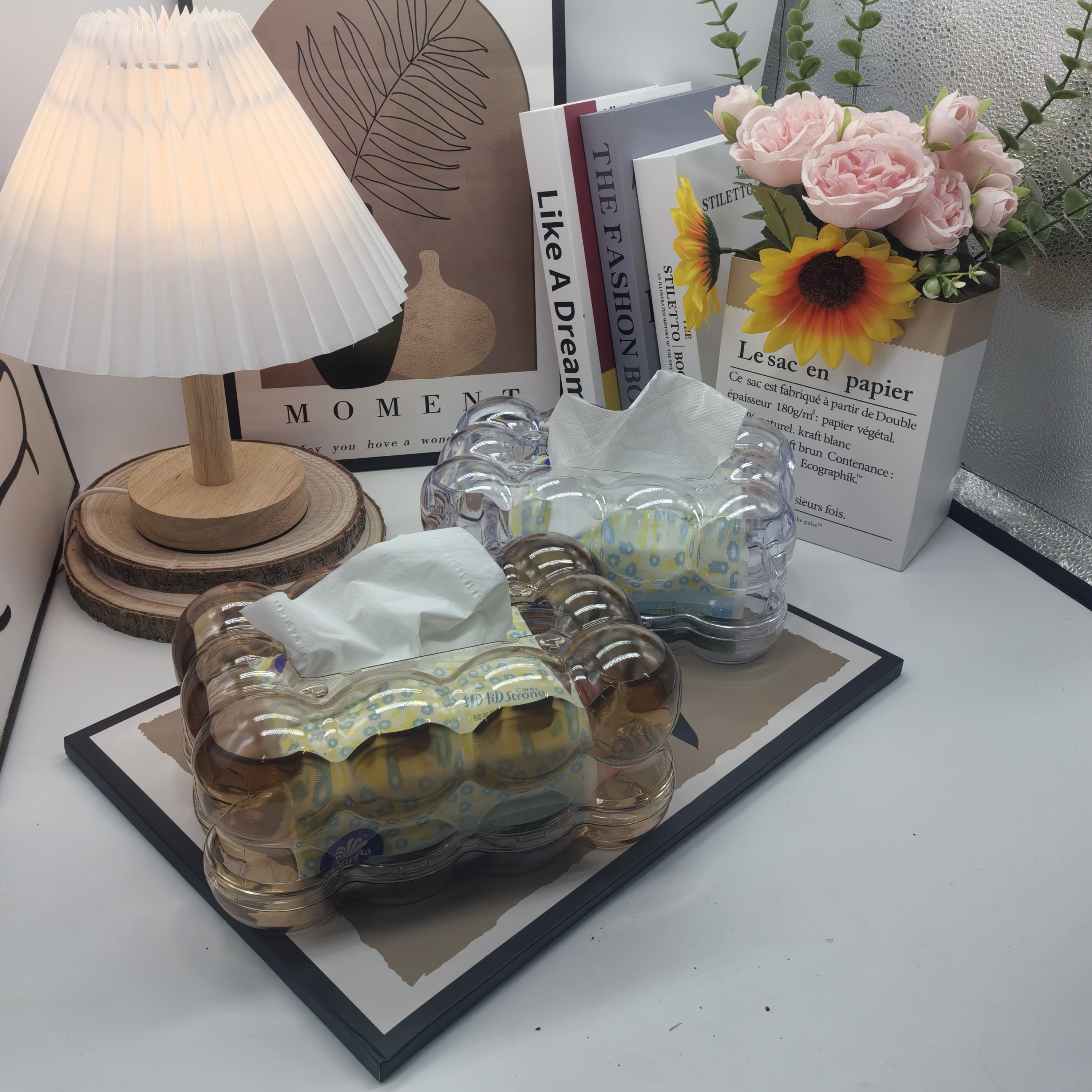 Transparent Plastic Tissue Box - Durable Classic Design for Home and Office