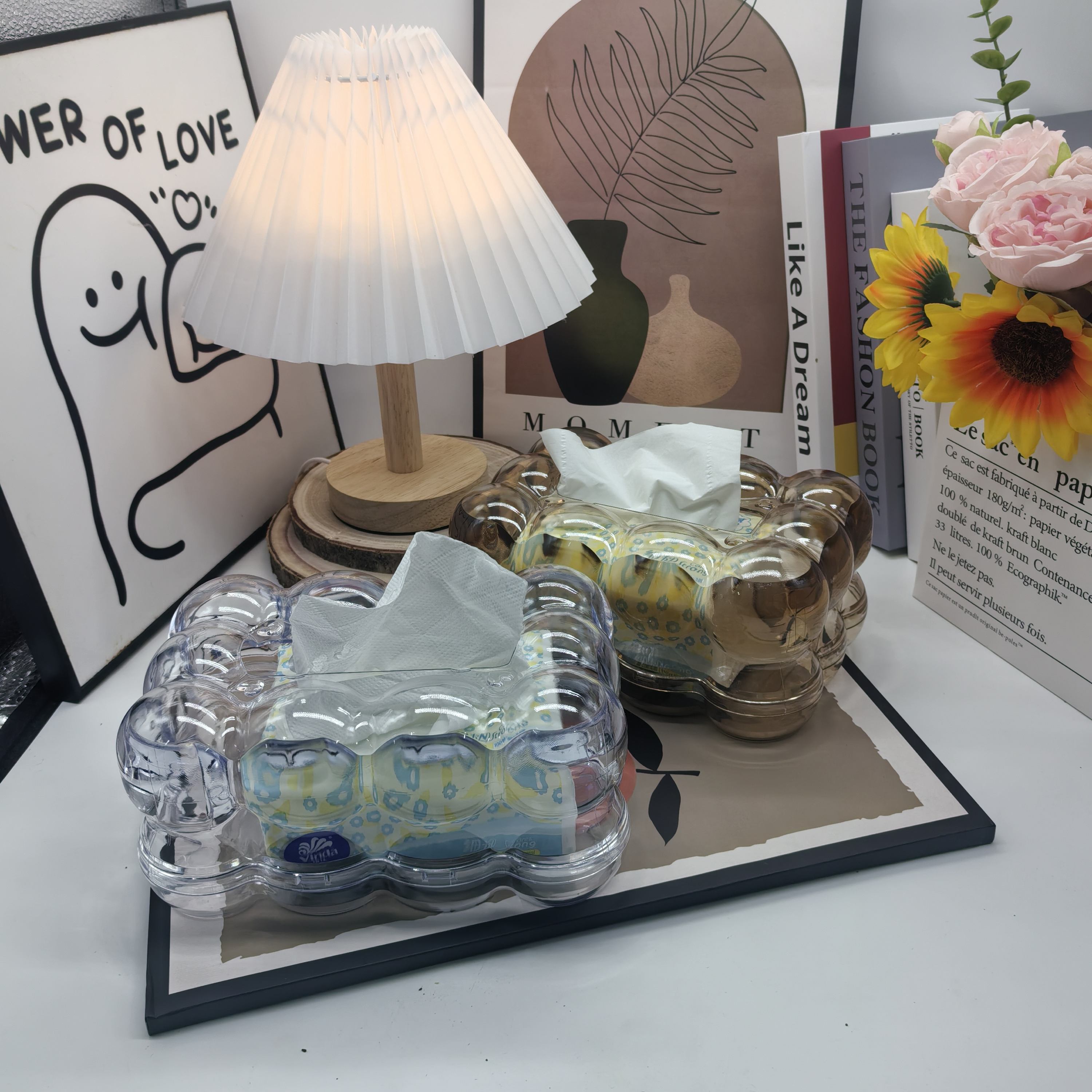 Transparent Plastic Tissue Box - Durable Classic Design for Home and Office